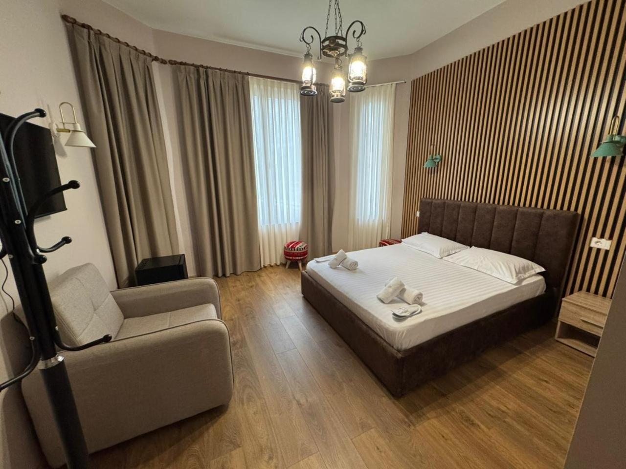 Oda Garden Boutique Hotel Tirana Bagian luar foto